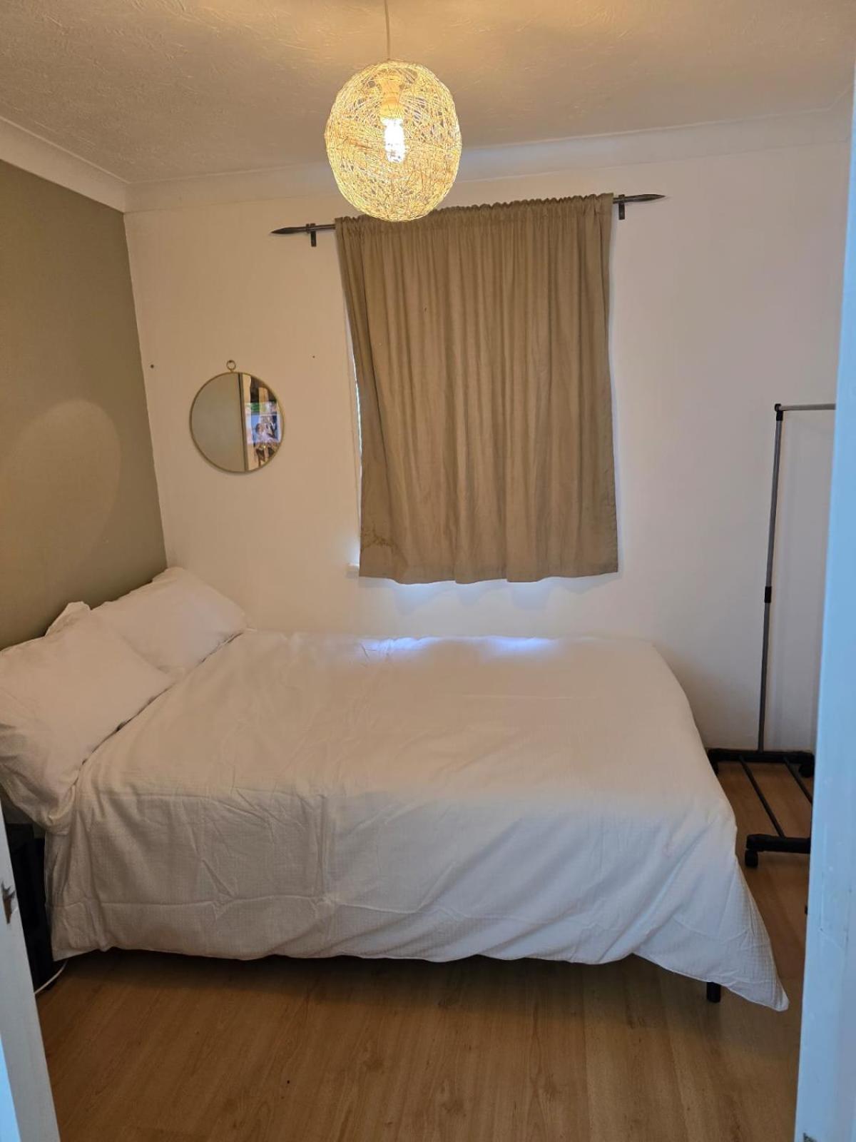 Meadthames View Apartment Thamesmead  Ngoại thất bức ảnh