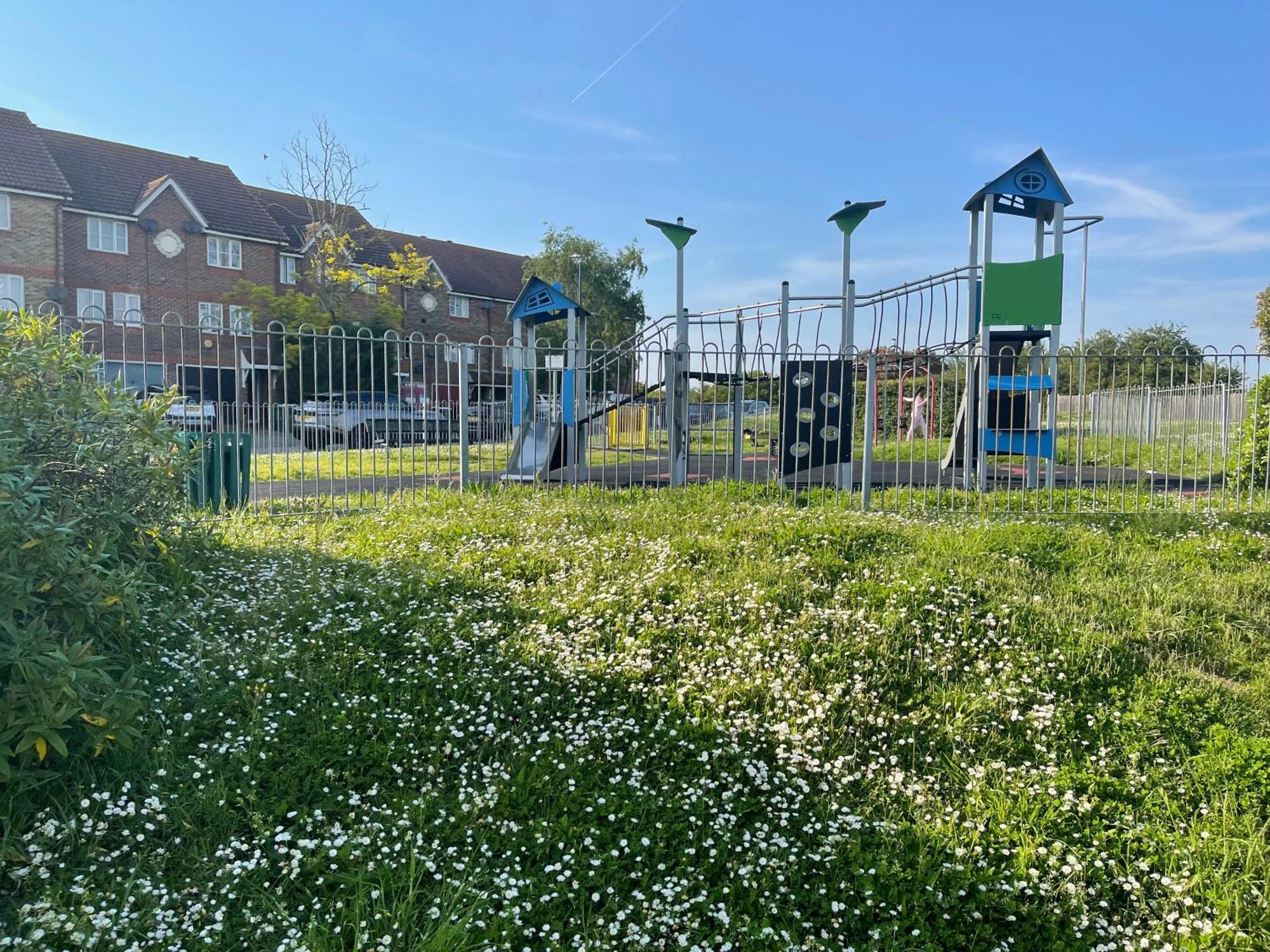 Meadthames View Apartment Thamesmead  Ngoại thất bức ảnh